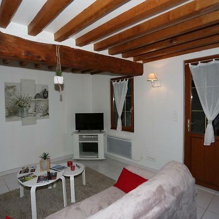 Le Clos Des Hortensias Toutainville Bagian luar foto