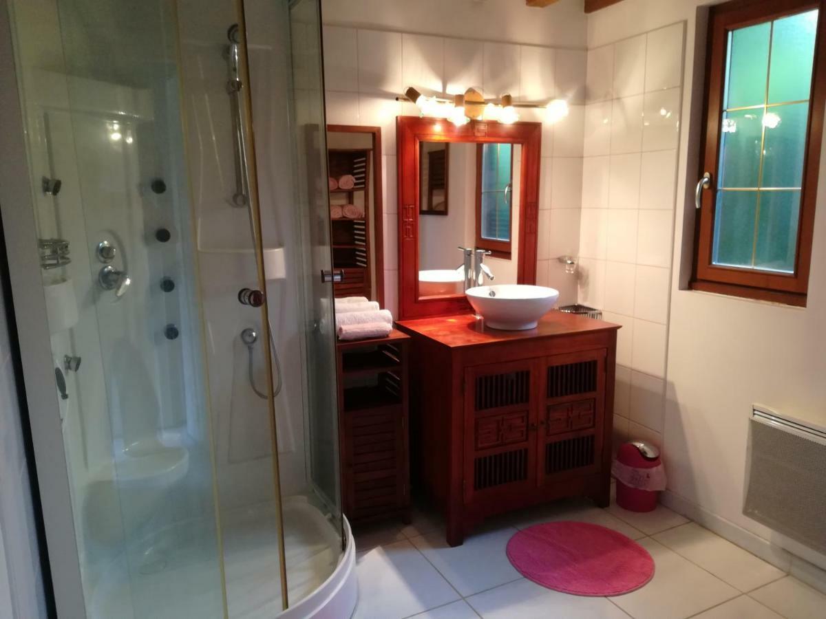 Le Clos Des Hortensias Toutainville Bagian luar foto